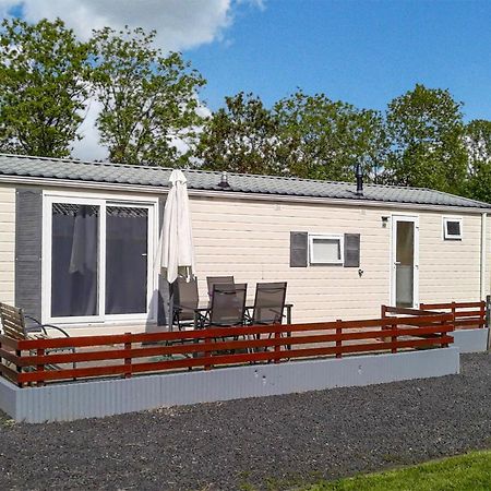 3 Bedroom Stunning Stacaravan In Tzummarum Zewnętrze zdjęcie