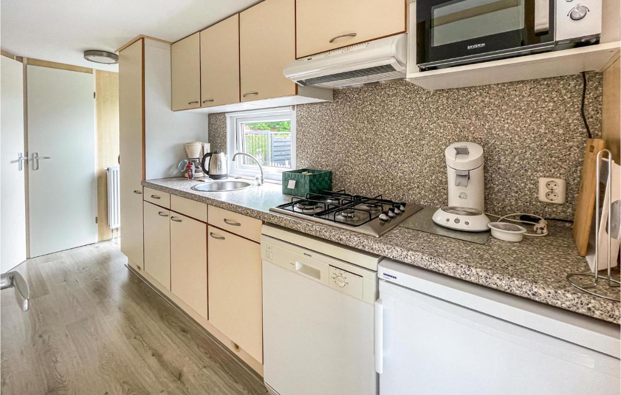 3 Bedroom Stunning Stacaravan In Tzummarum Zewnętrze zdjęcie